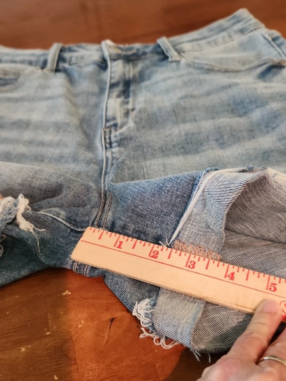 Judy Blue High Rise Distressed Cuffed Cutoff Denim Shorts light wash Size L